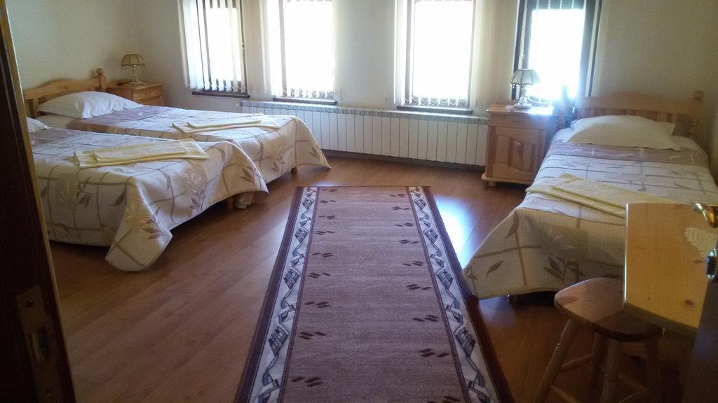 Guest House Benita Devin Exteriér fotografie